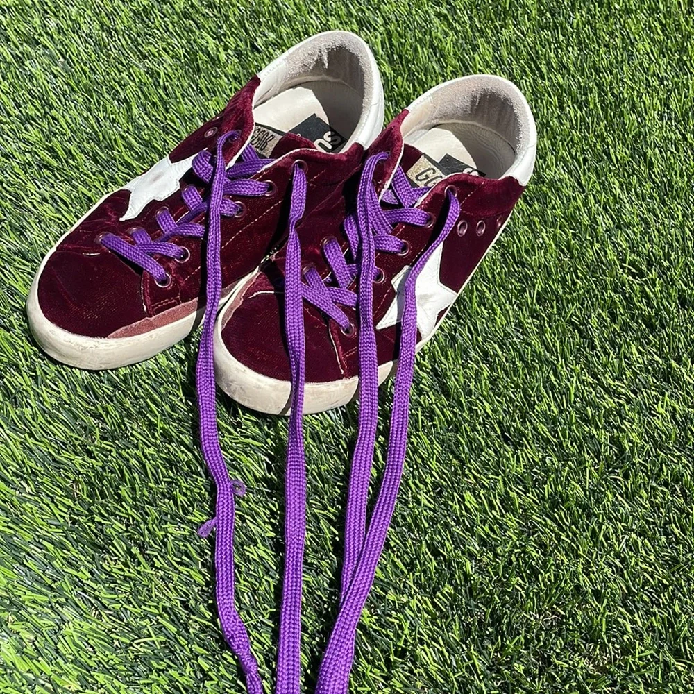 Burgundy velvet golden goose sneakers - Picture 7 of 8